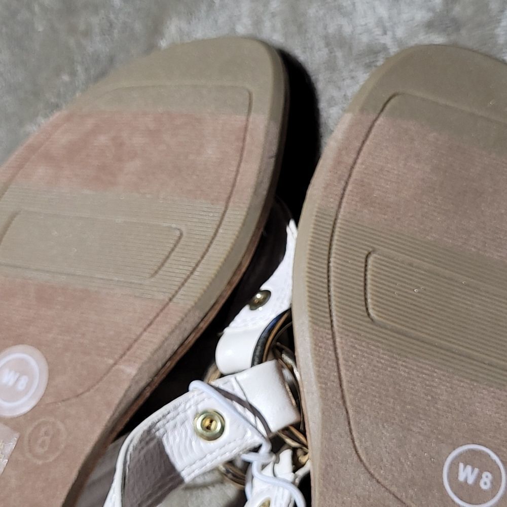 NWOT Gap Women's Sandal Flats - SIZE 8 - Picture 6 of 8